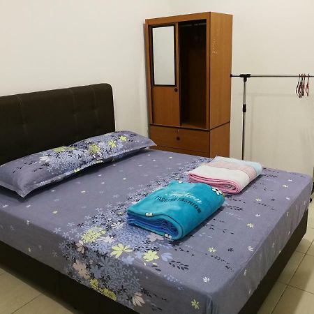 Address No 915, Lorong Uni Central 13, Taman Uni Central, Kuching Samarahan Expressway エクステリア 写真
