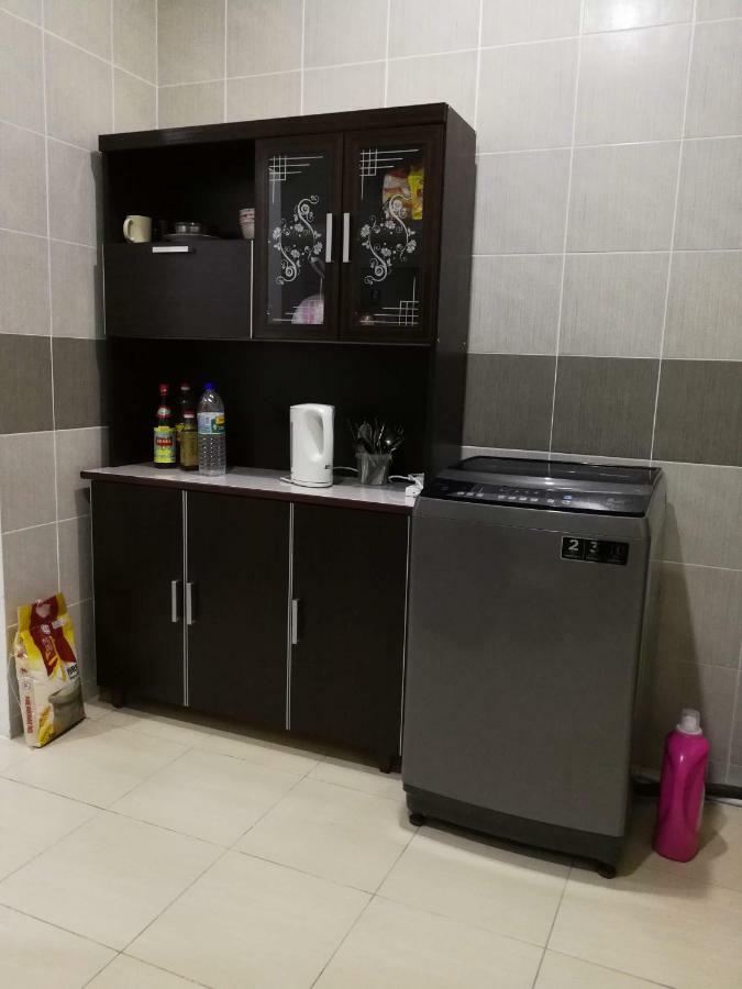 Address No 915, Lorong Uni Central 13, Taman Uni Central, Kuching Samarahan Expressway エクステリア 写真
