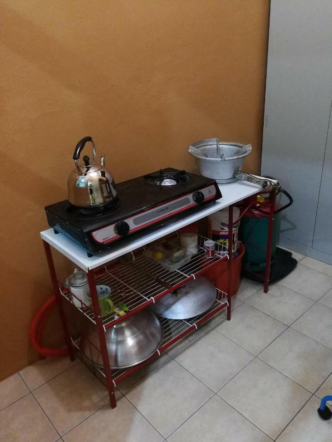 Address No 915, Lorong Uni Central 13, Taman Uni Central, Kuching Samarahan Expressway エクステリア 写真