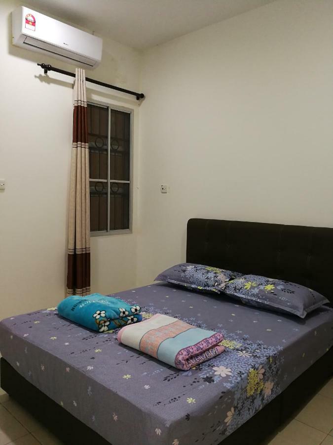 Address No 915, Lorong Uni Central 13, Taman Uni Central, Kuching Samarahan Expressway エクステリア 写真